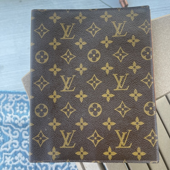 BIG Louis Vuitton Desk Agenda Cover - Picture 4 of 16
